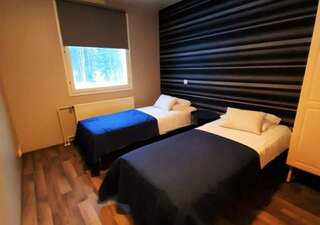 Отель Hotel Inn Ukkohalla Hyrynsalmi Двухместный номер с 2 отдельными кроватями-1
